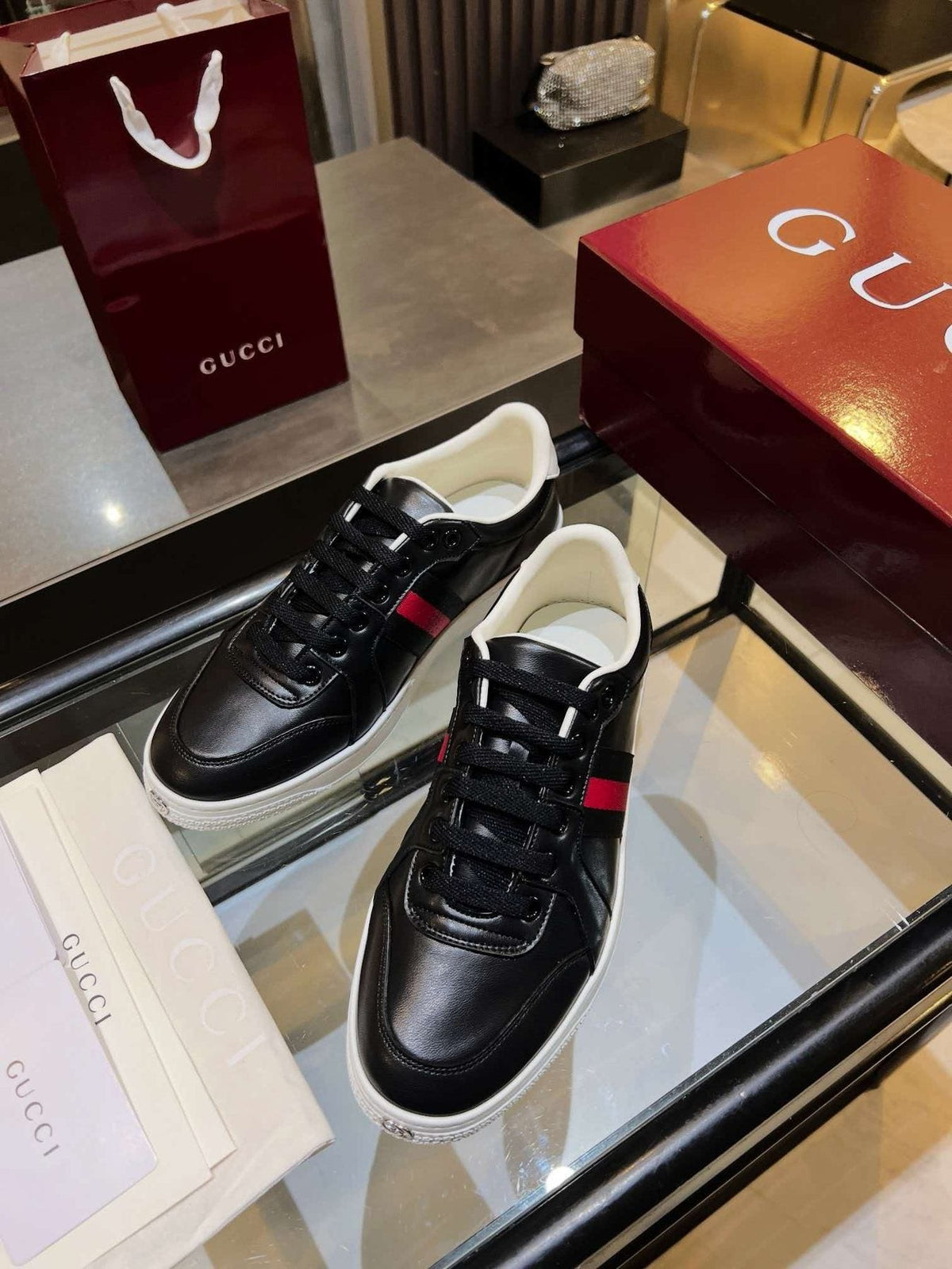 Gucci Green and Red Stripe Low-Top Sneakers — back