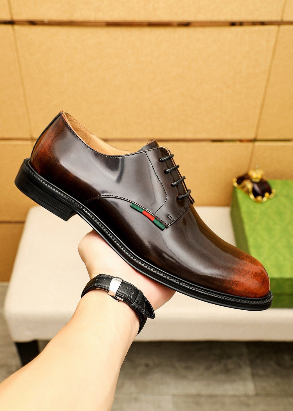 GUCCI Stripe Lace-Up Dress Shoes — side
