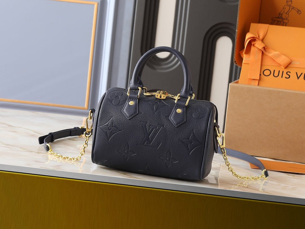 Louis Vuitton Speedy Bandoulière 20 Handbag — hero