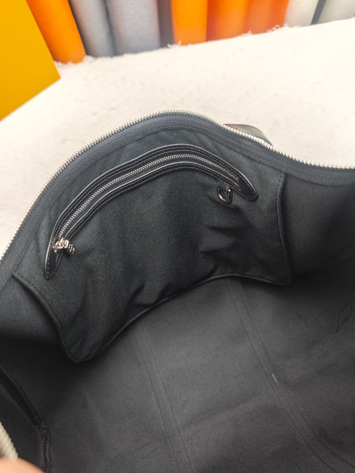Louis Vuitton Flânerie 45 Monogram Tote Bag — detail