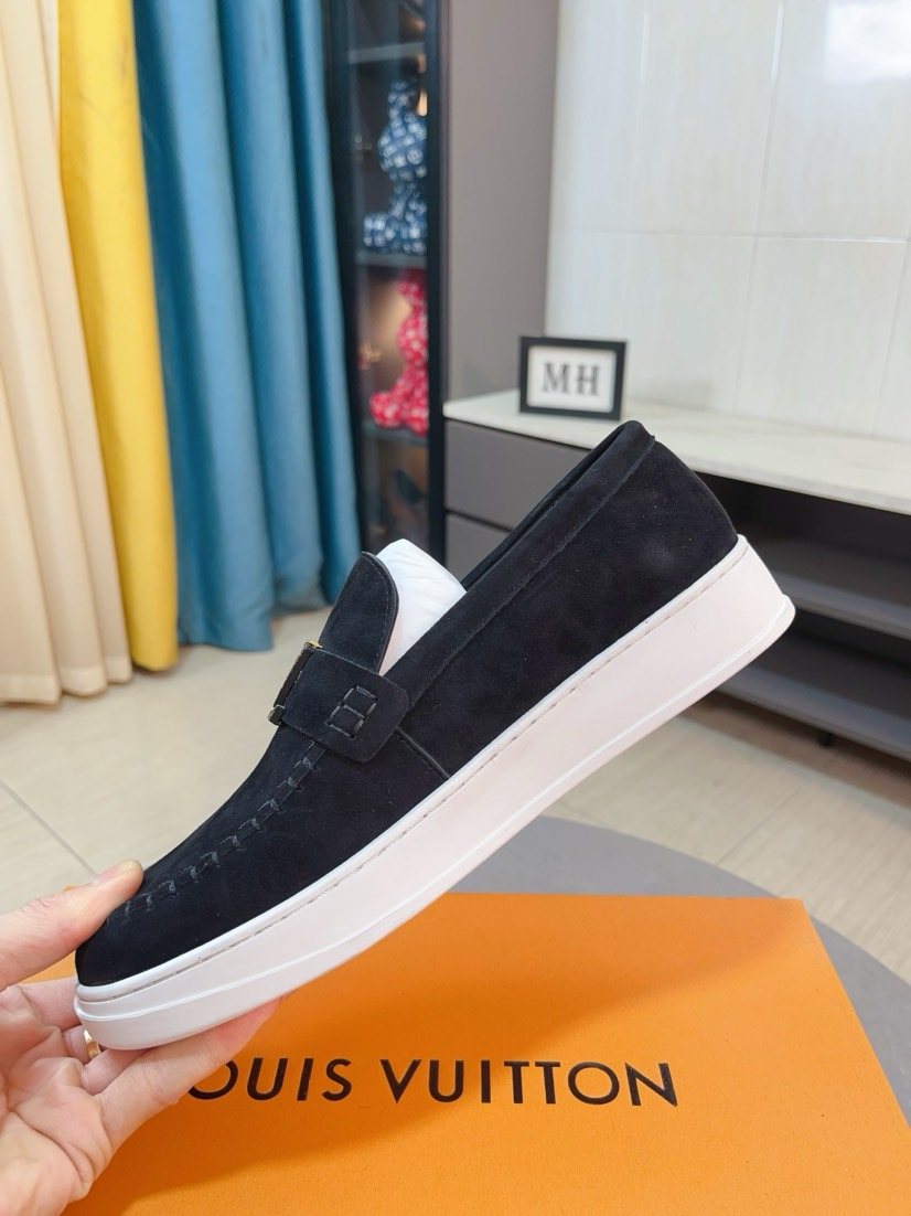 Louis Vuitton Moc-Toe Slip-On Loafers — model