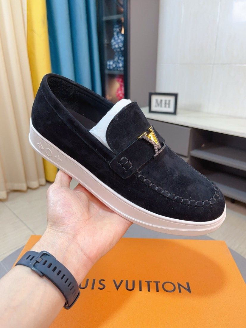 Louis Vuitton Moc-Toe Slip-On Loafers — model