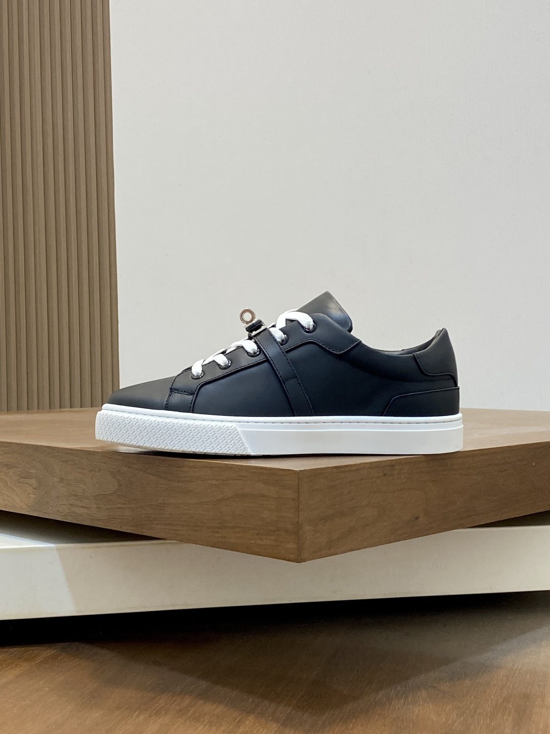 Men's Low-Top Lace-Up Sneakers — side