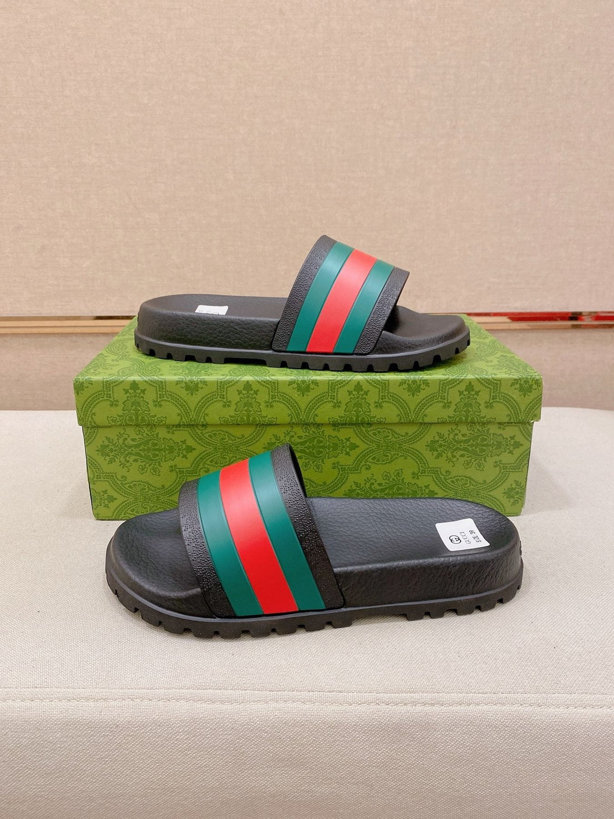 Gucci Green-Red Stripe Slide Sandals — side
