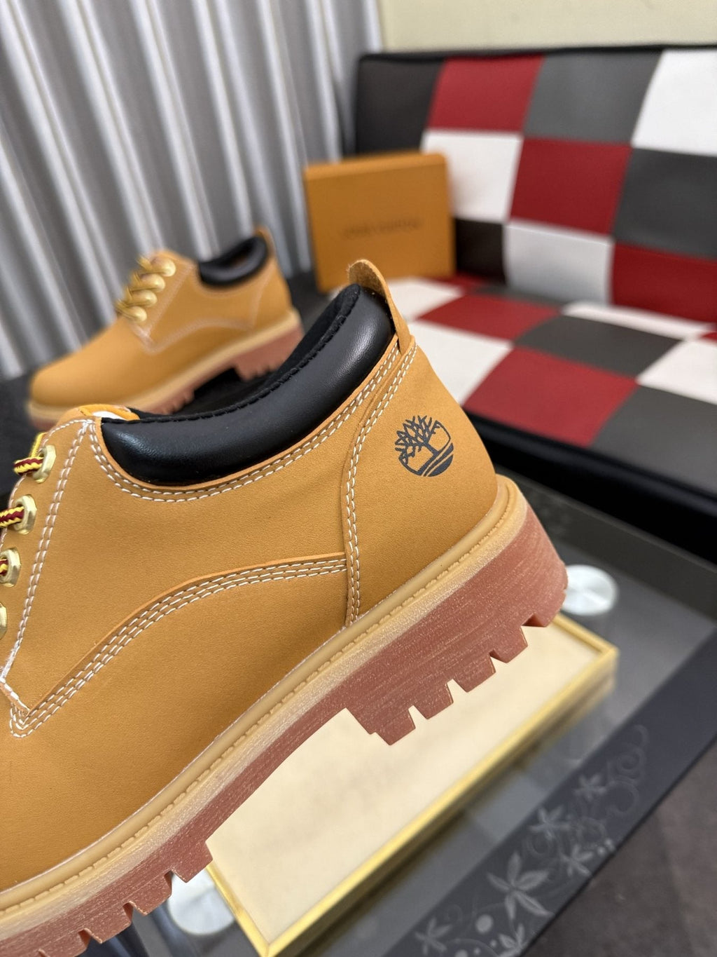 Timberland Lug Sole Lace-Up Shoes — detail