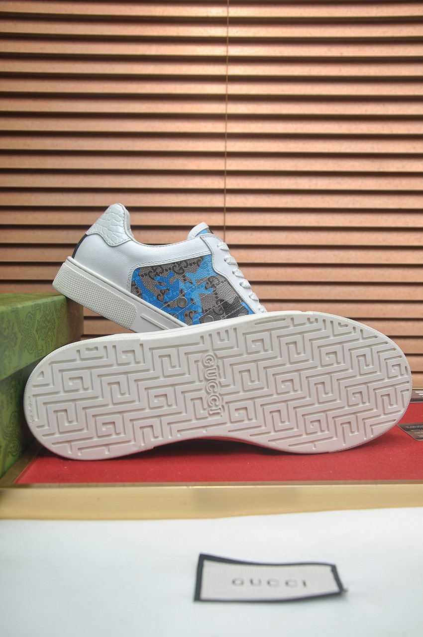 Gucci Patterned Panel Low-Top Sneakers — detail