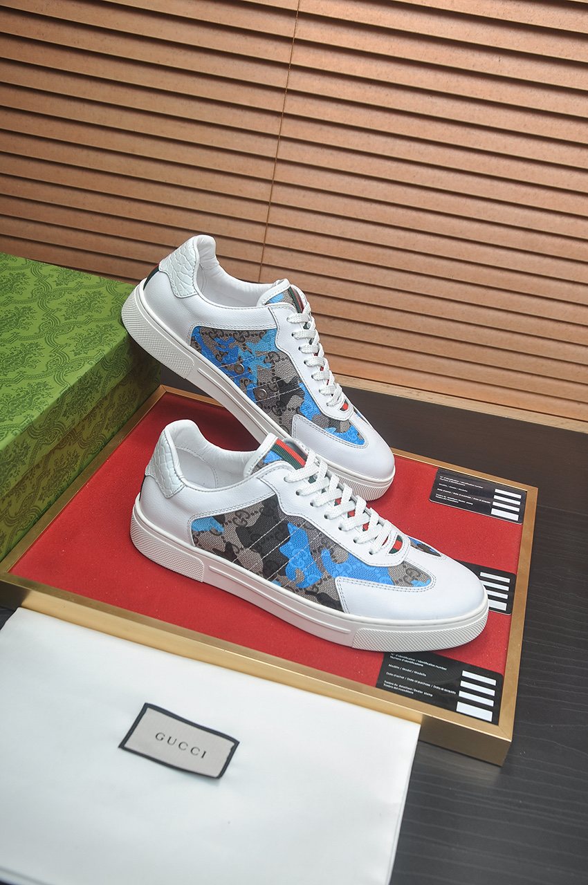 Gucci Patterned Panel Low-Top Sneakers — detail