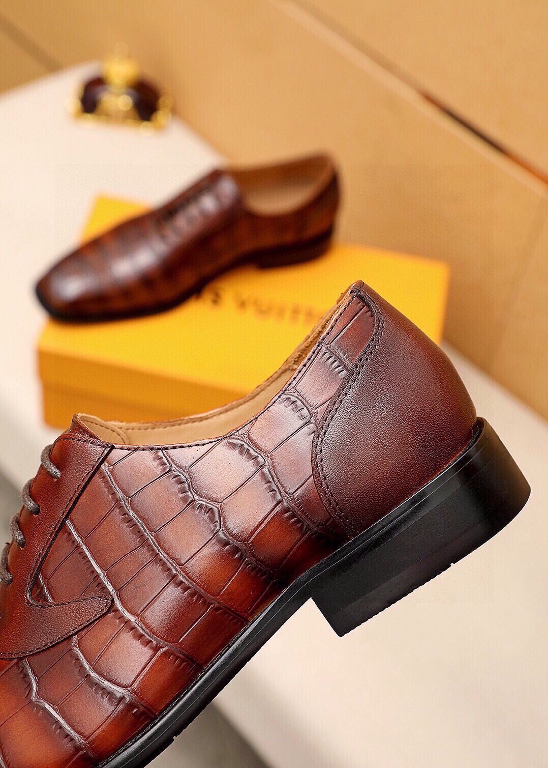 Louis Vuitton Crocodile-Embossed Lace-Up Dress Shoes — side