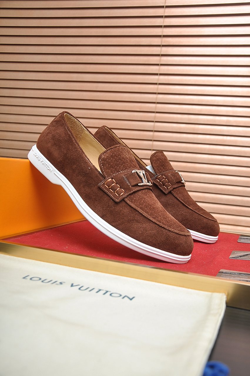 微商相册测试鞋子-Louis Vuitton Buckle Slip-On Loafers — front