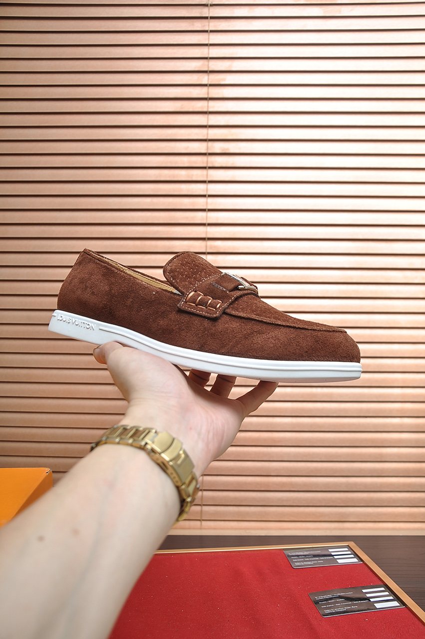 微商相册测试鞋子-Louis Vuitton Buckle Slip-On Loafers — side