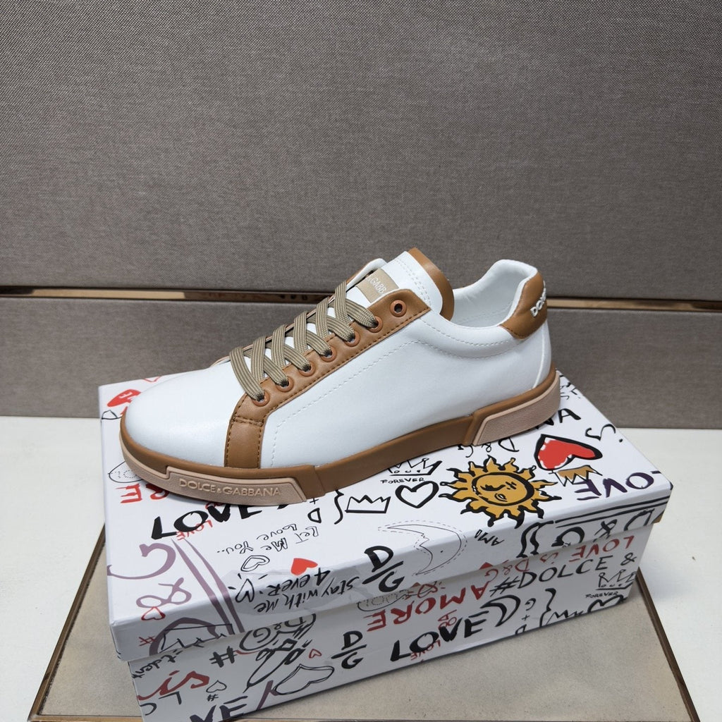Dolce & Gabbana White Black Low-Top Sneakers — front