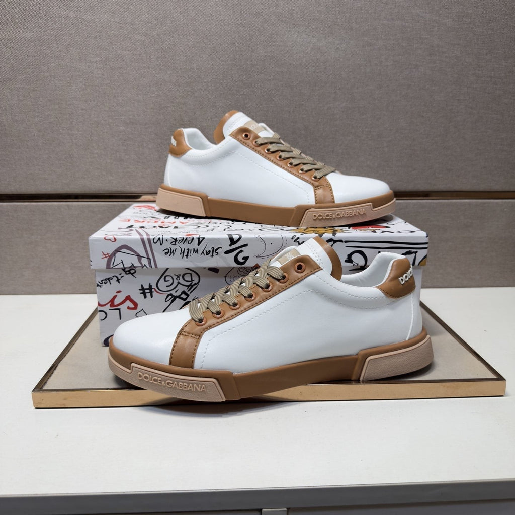 Dolce & Gabbana White Black Low-Top Sneakers — model