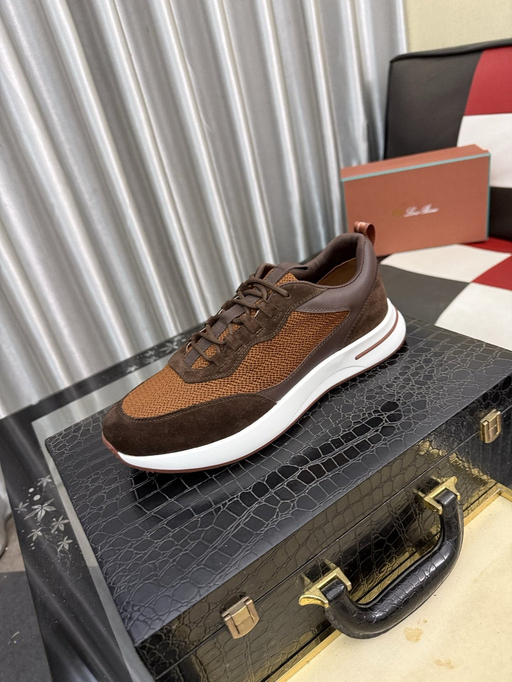 Men's Lace-Up Sneakers — front