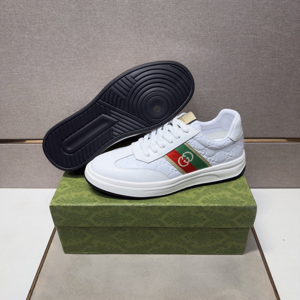 Gucci Green-Red Stripe Low-Top Sneakers — detail