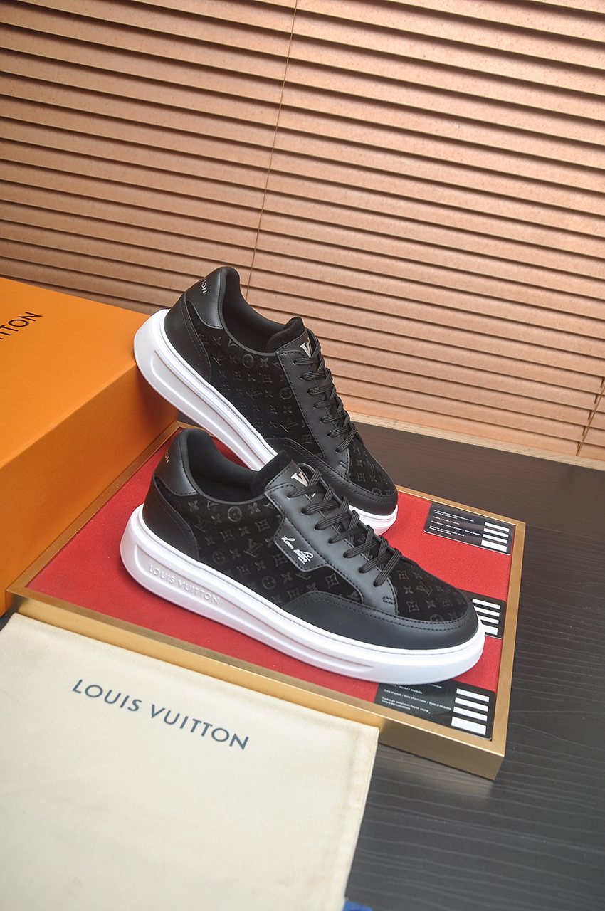 Louis Vuitton Textured Low-Top Sneakers — side