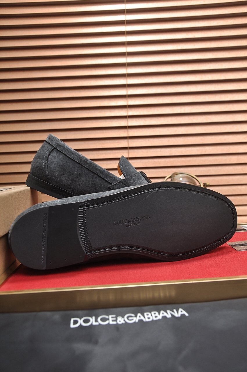 Dolce & Gabbana Bernini Logo Loafers — side