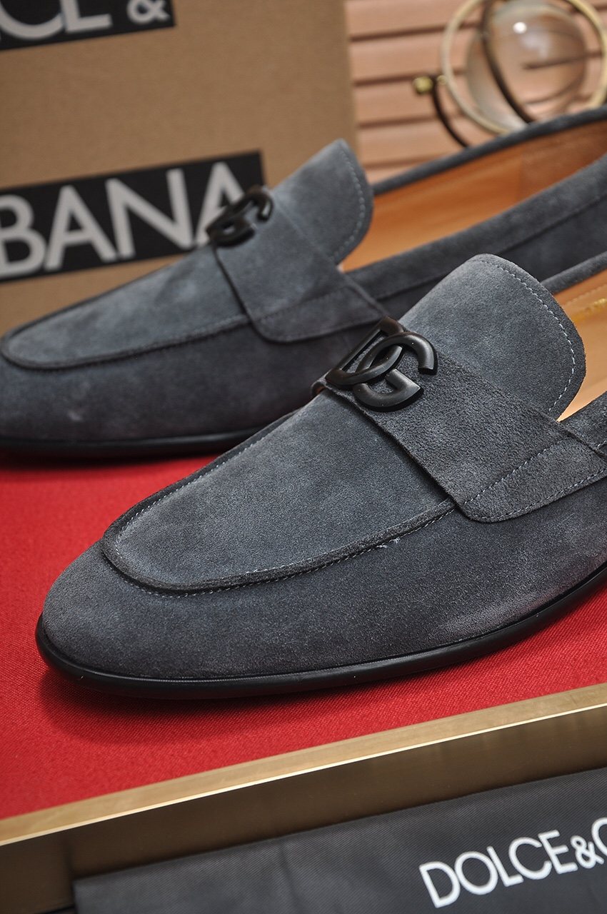 Dolce & Gabbana Bernini Logo Loafers — front