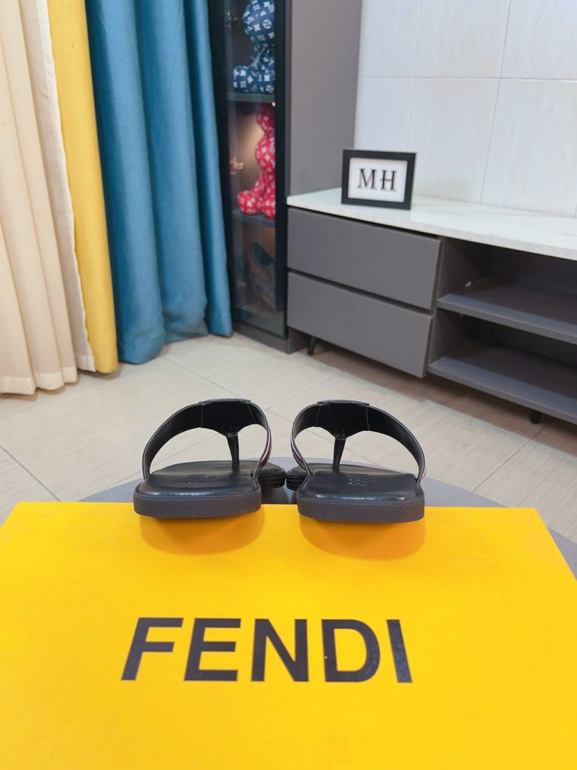 Fendi Striped Thong Sandals — front