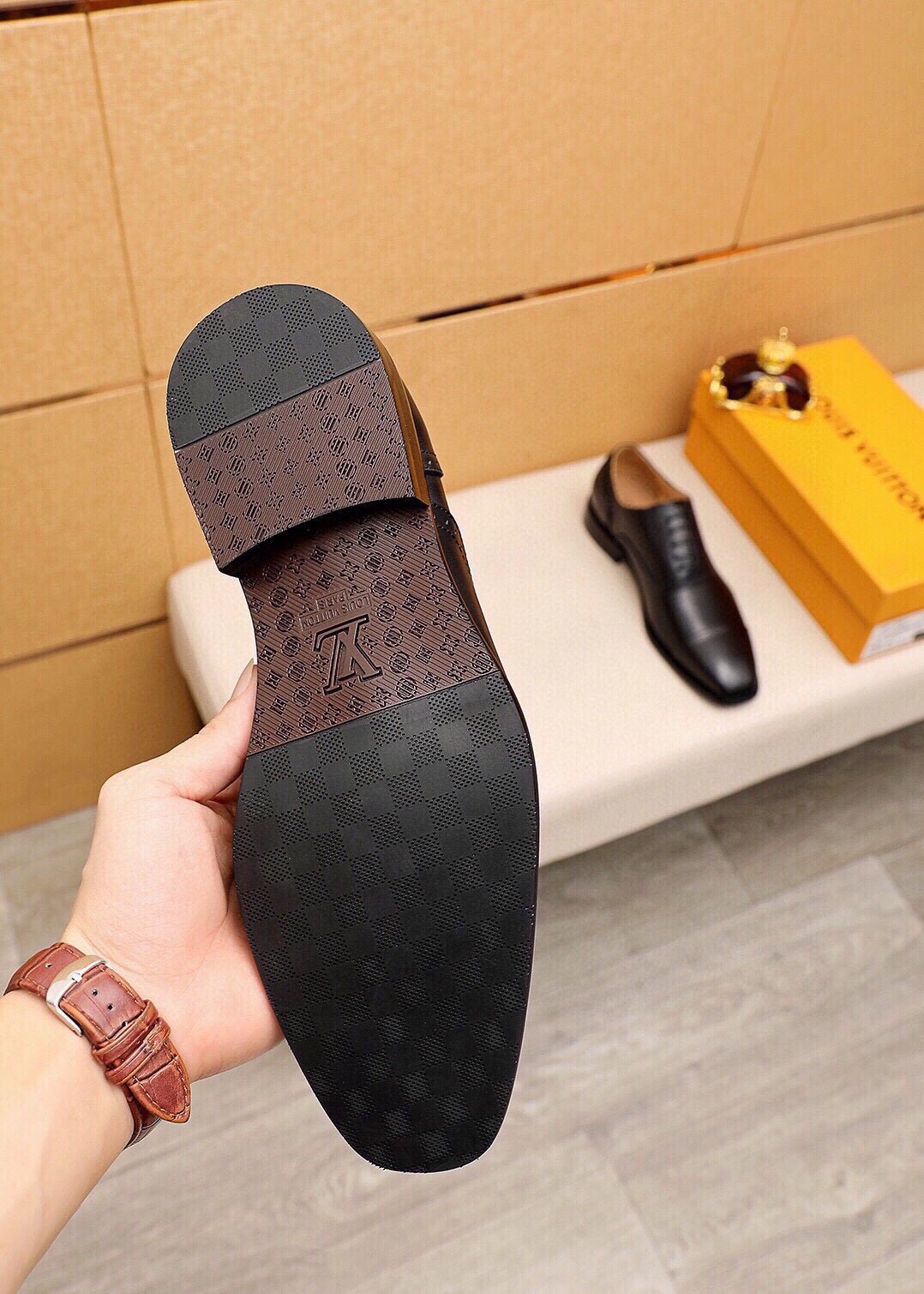 Louis Vuitton Cap-Toe Oxford Dress Shoes — detail