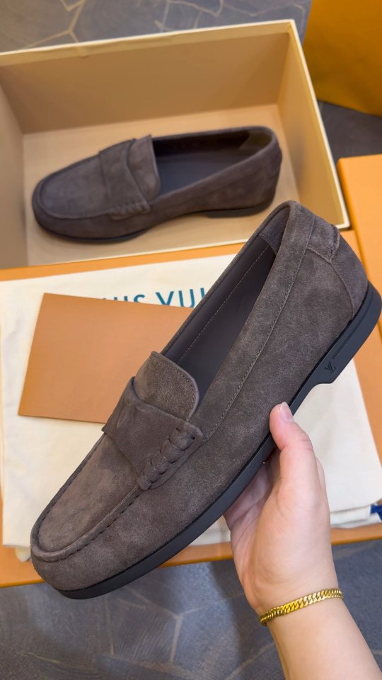 Louis Vuitton Charcoal Gray Suede Loafers — model