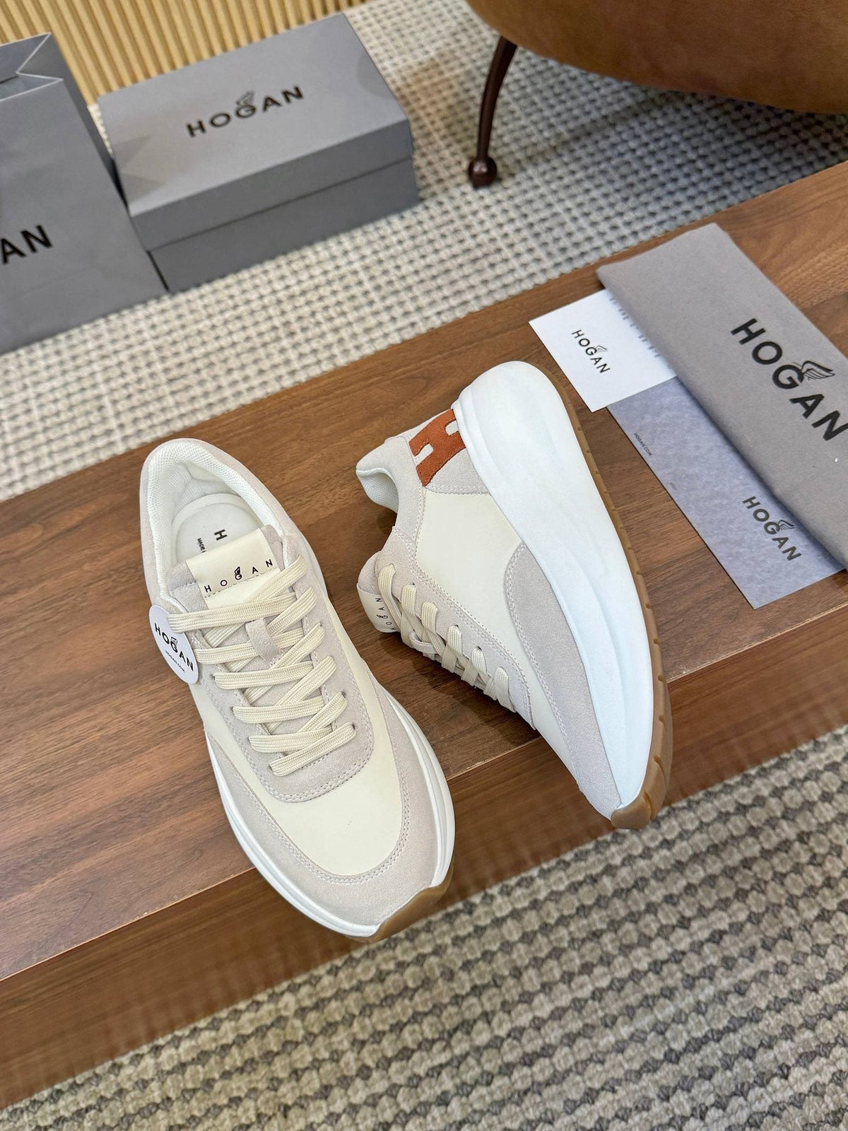 HOGAN H696 Platform Sneakers — side
