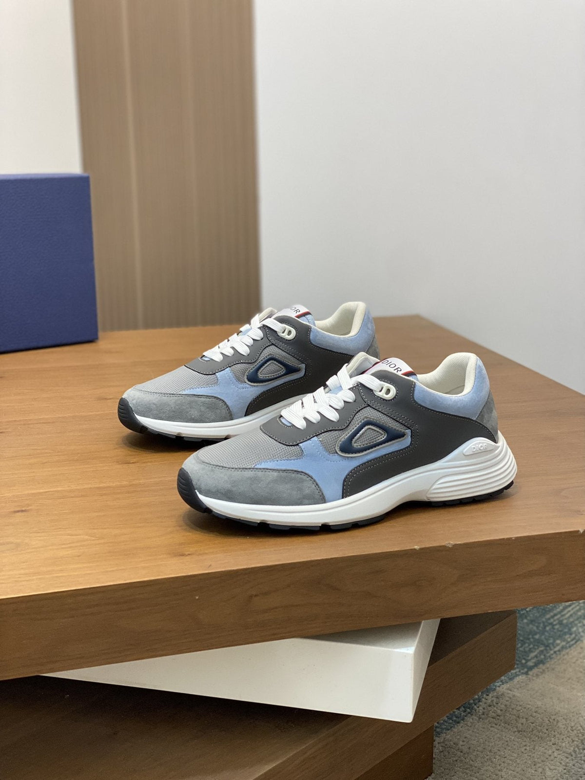 Dior Blue Accent Low-Top Sneakers — front