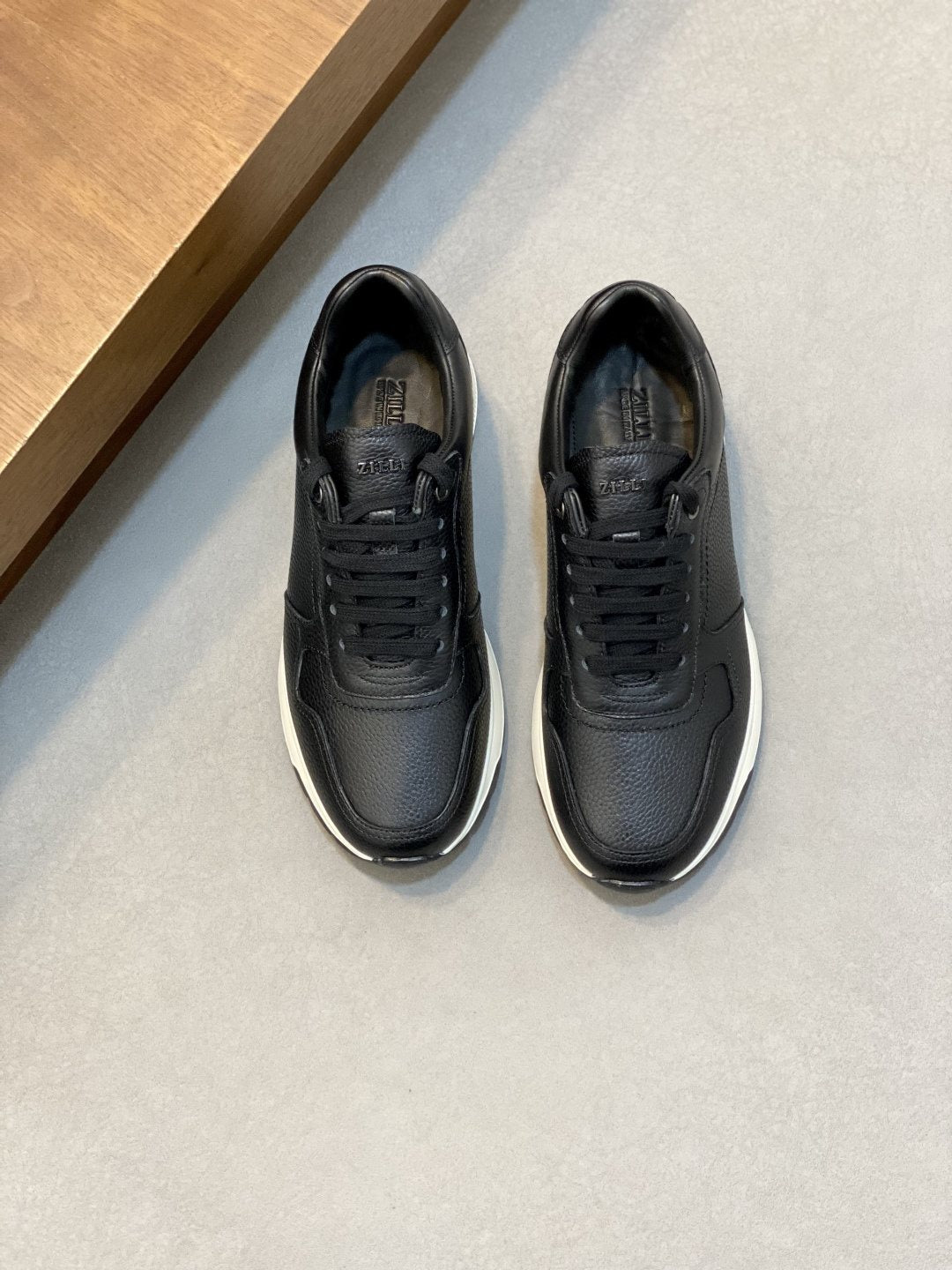 ZILLI Stitched Leather Sneakers — front
