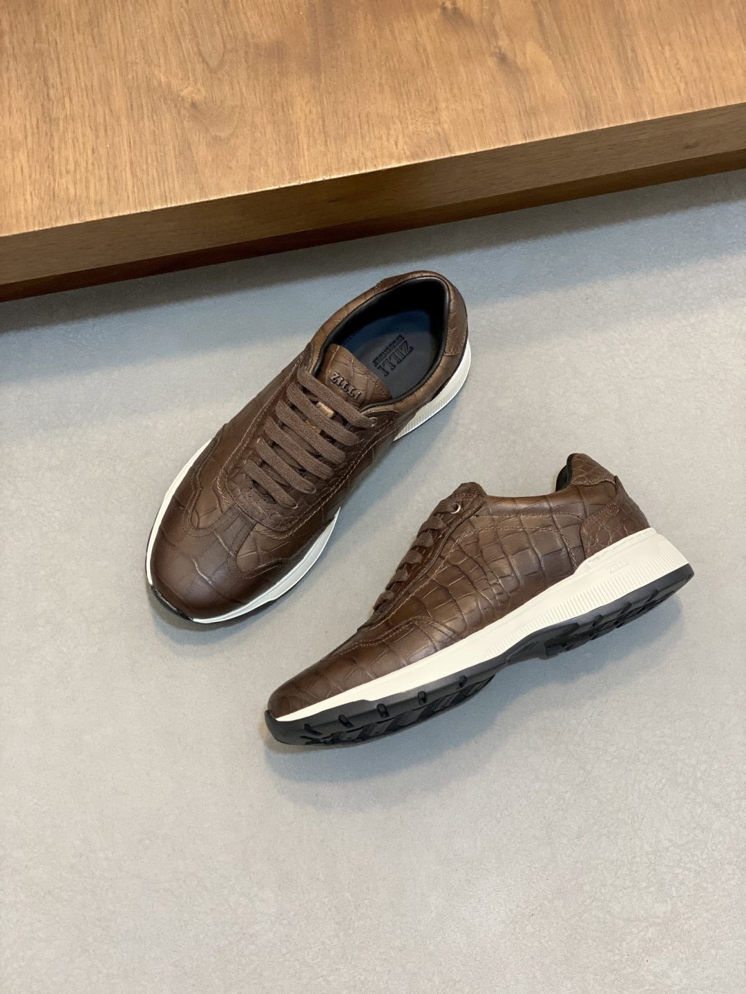 ZILLI Stitched Leather Sneakers — front