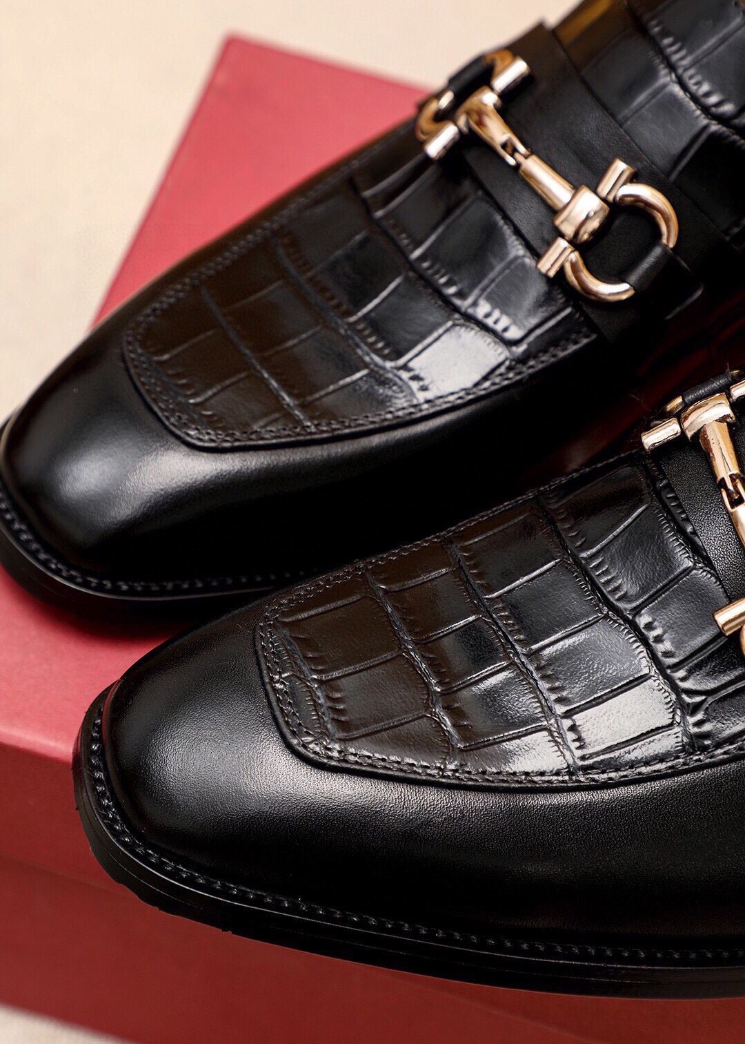 Ferragamo Embossed Bit Loafers — detail
