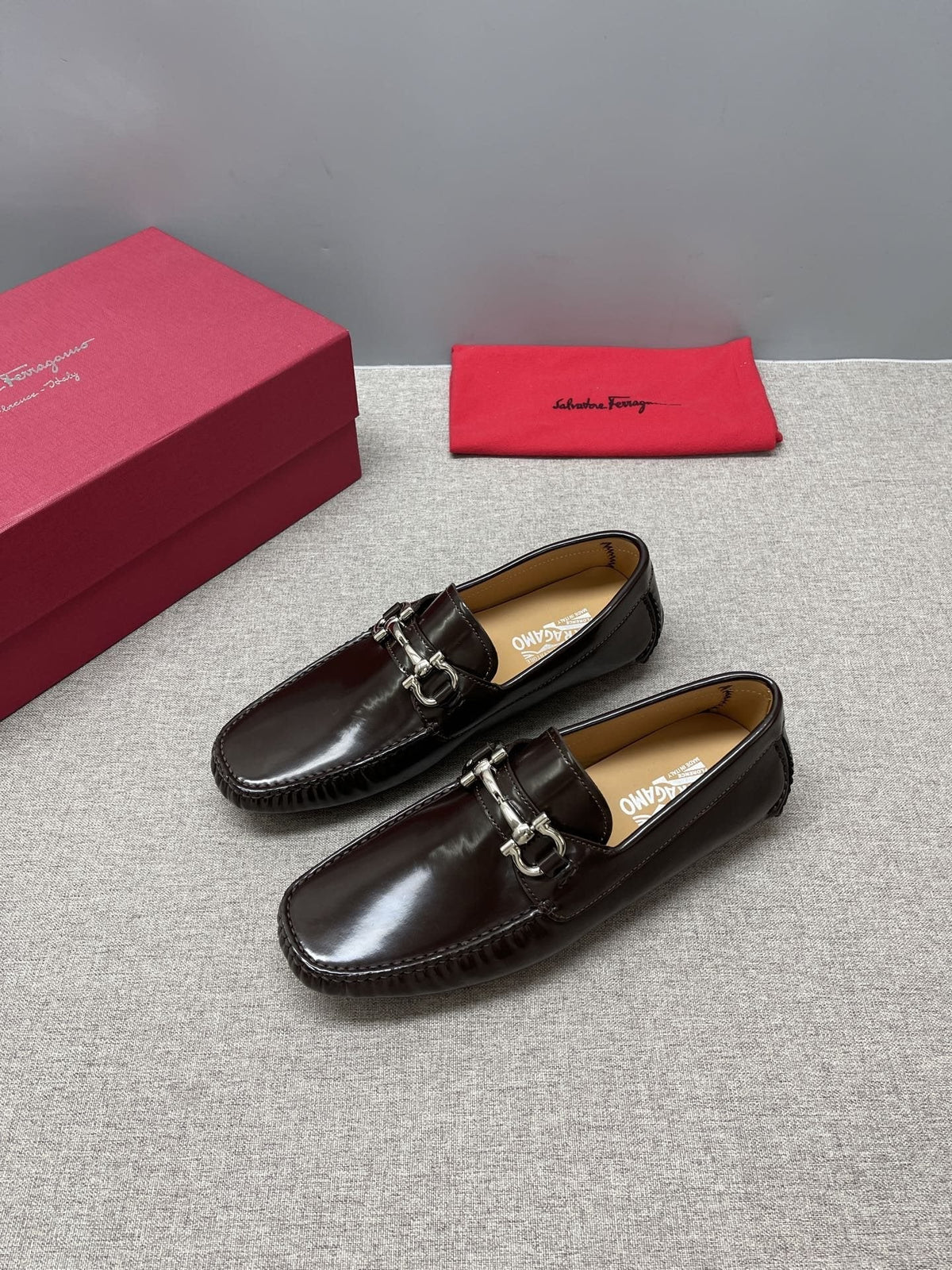 Ferragamo Metal-Hardware Driving Loafers — hero