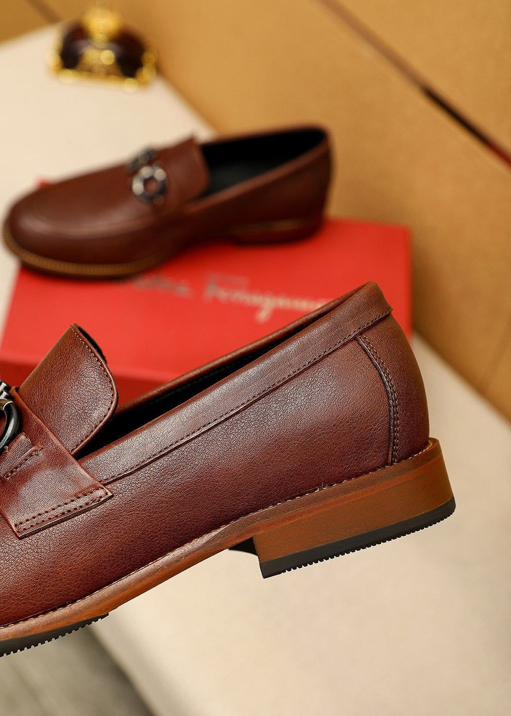 微商相册测试鞋子-Salvatore Ferragamo Men's Leather Bit Loafers — detail