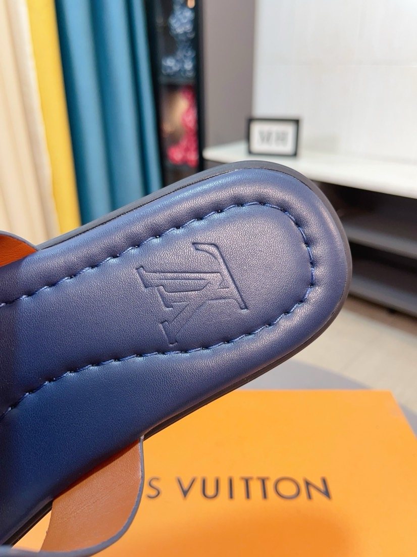 Louis Vuitton Interlaced Strap Slide Sandals — detail