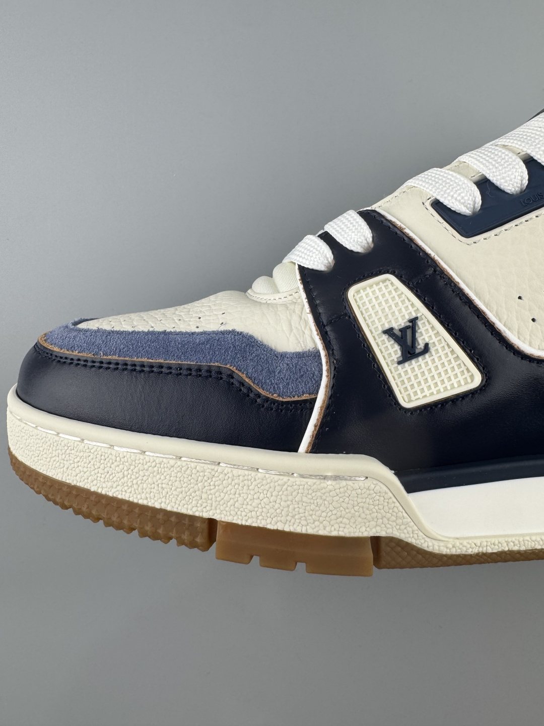 Louis Vuitton White & Navy Low-Top Sneakers — side