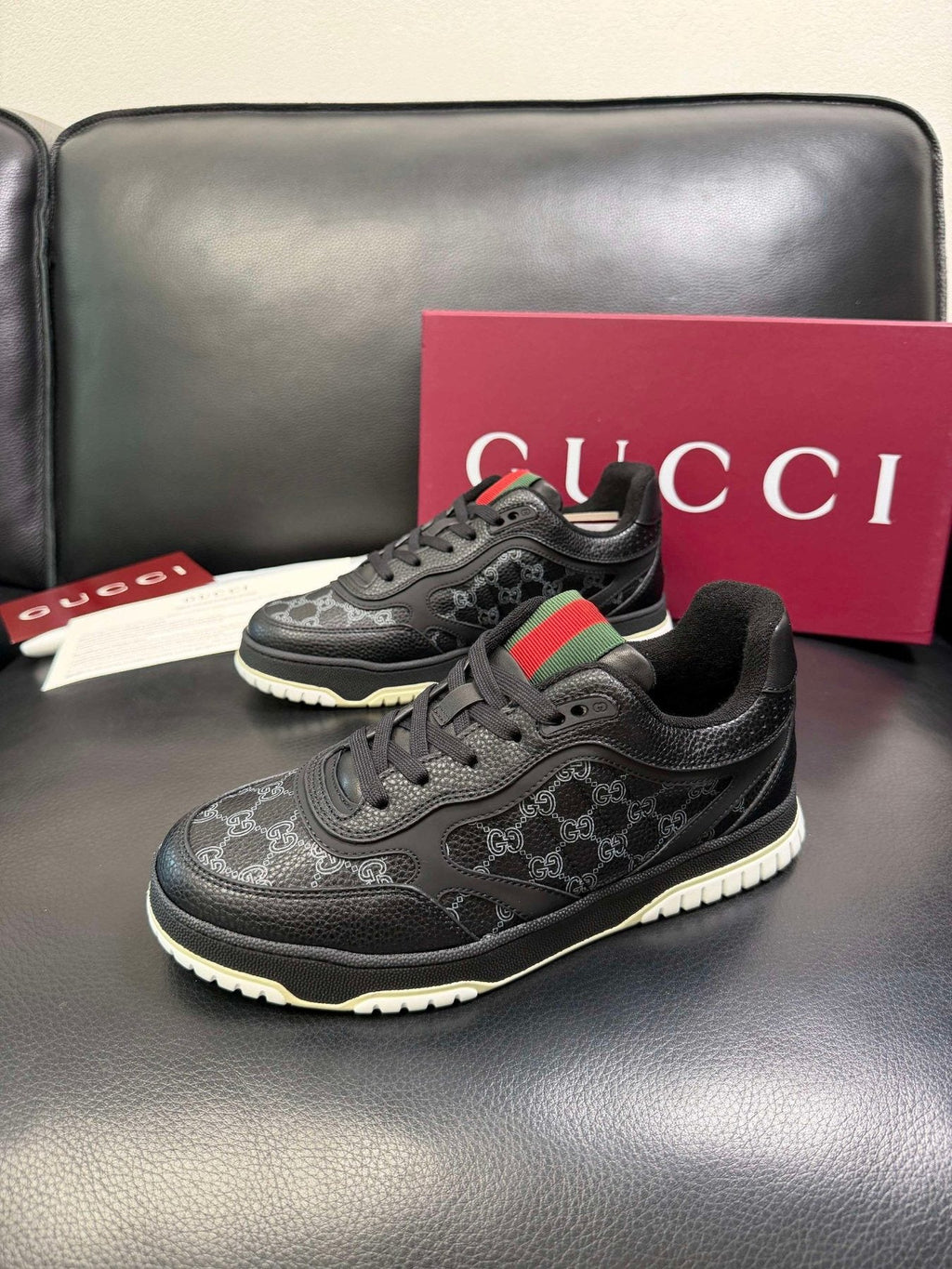 Gucci Patterned Low-Top Sneakers — front
