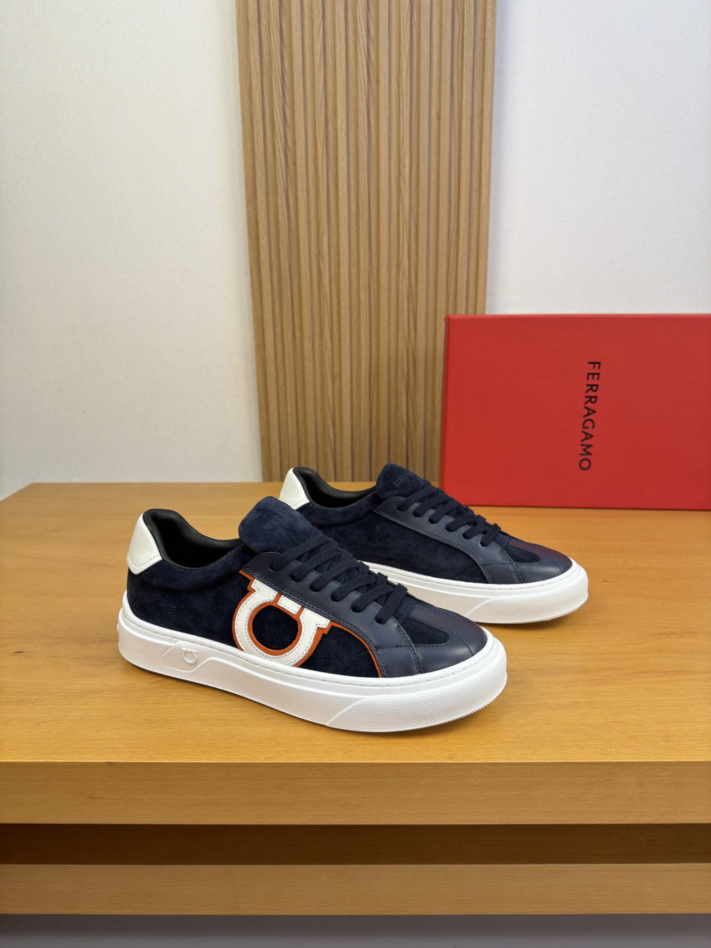Ferragamo Contrast-Trim Low-Top Sneakers — hero