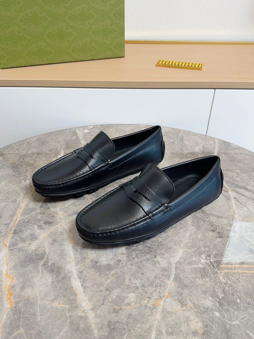 Louis Vuitton Black Leather Lug Sole Loafers — side