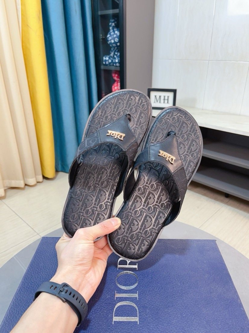 Dior Patterned Thong Sandals — front