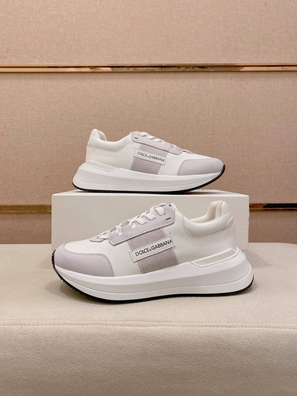 Dolce & Gabbana Logo Panel Low-Top Sneakers — front