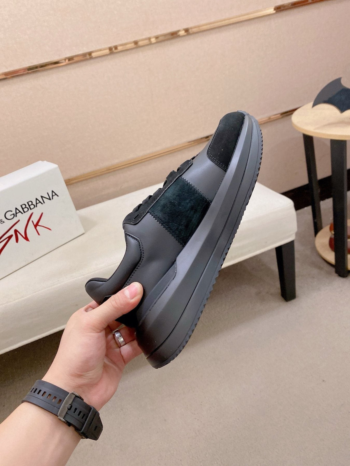 Dolce & Gabbana Logo Panel Low-Top Sneakers — side