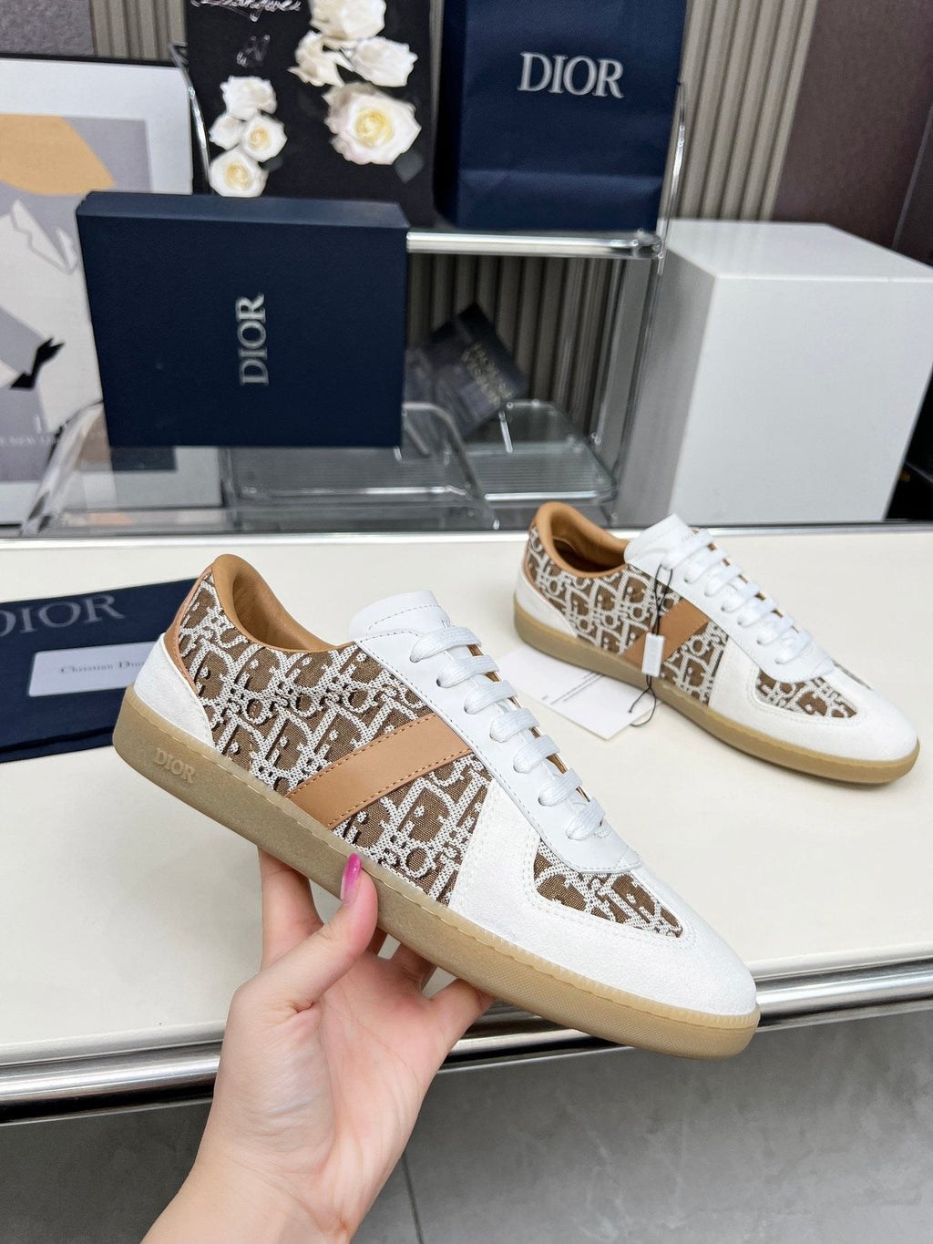 Dior B01 Patterned Low-Top Sneakers — side