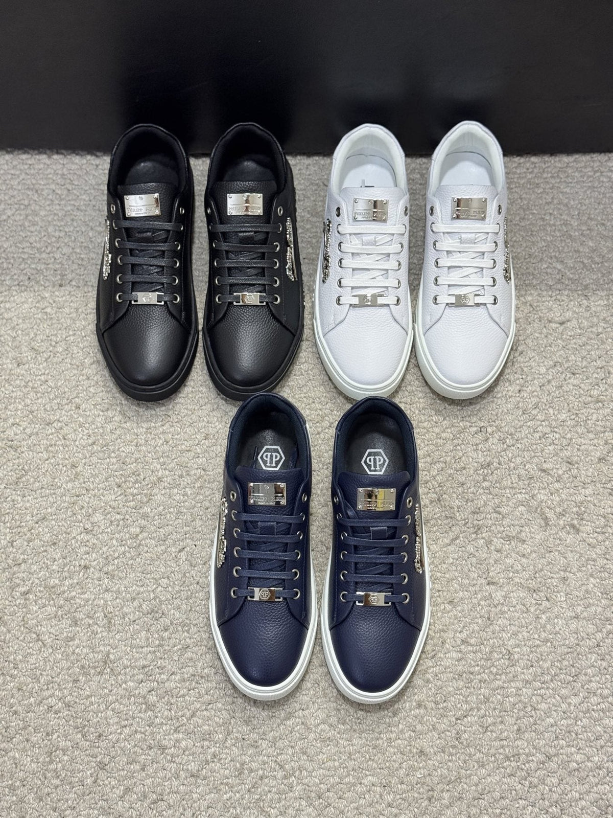Philipp Plein Navy Low-Top Sneakers — front