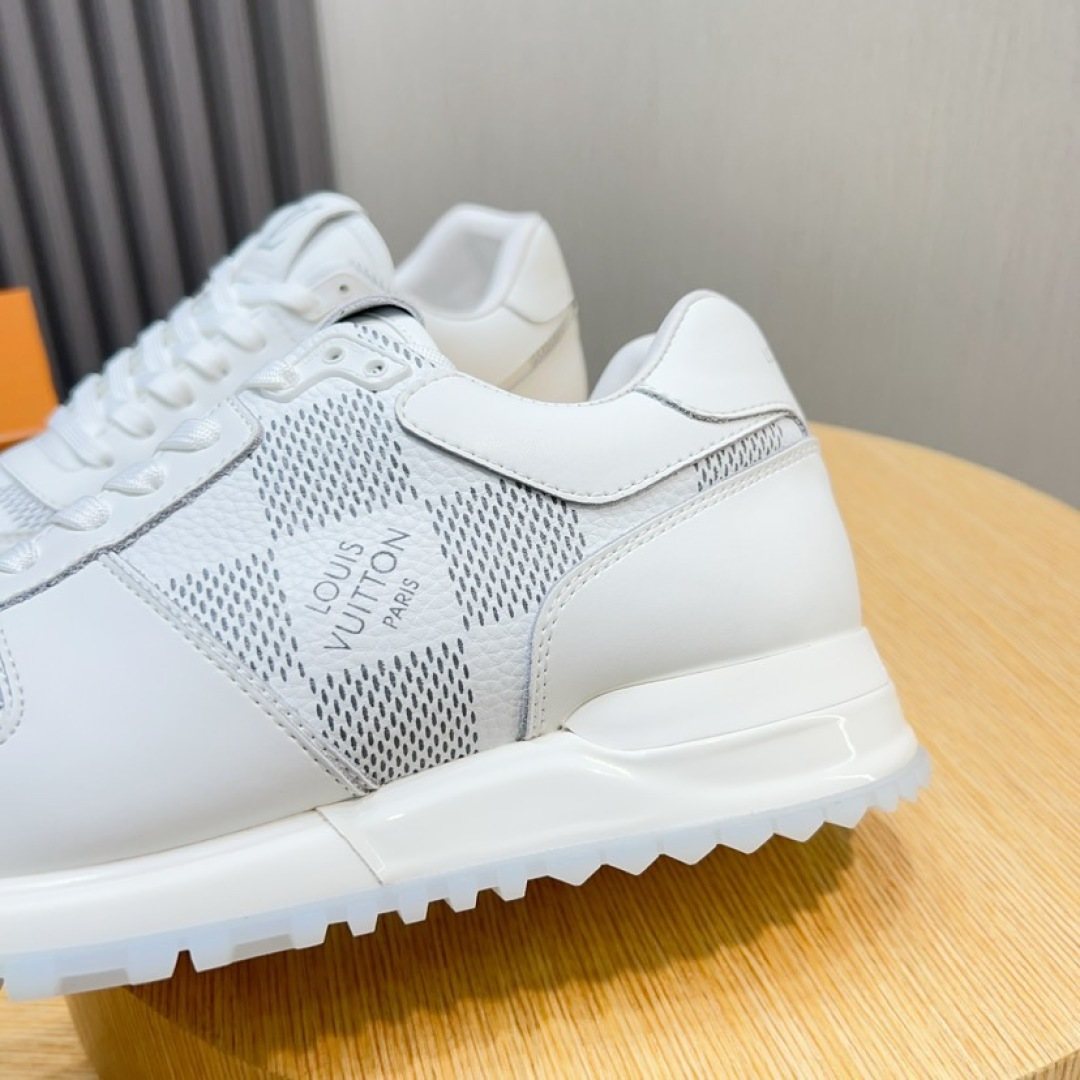 Louis Vuitton White Low-Top Sneakers — detail