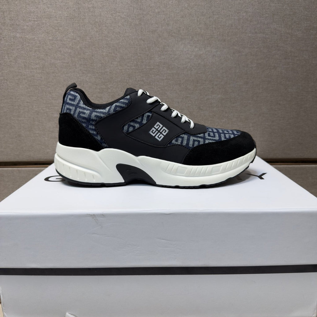 Givenchy Geometric Panel Low-Top Sneakers — side