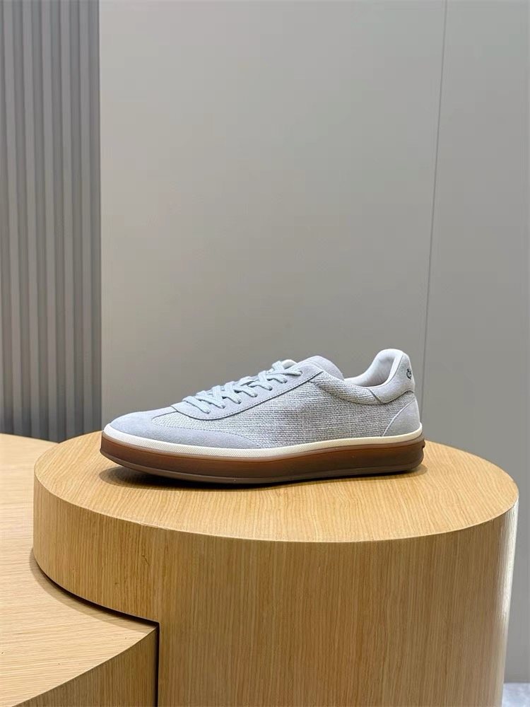 Men’s Low-Top Lace-Up Sneakers — side