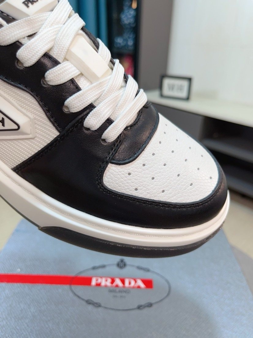 Prada Triangular Logo Sneakers — detail