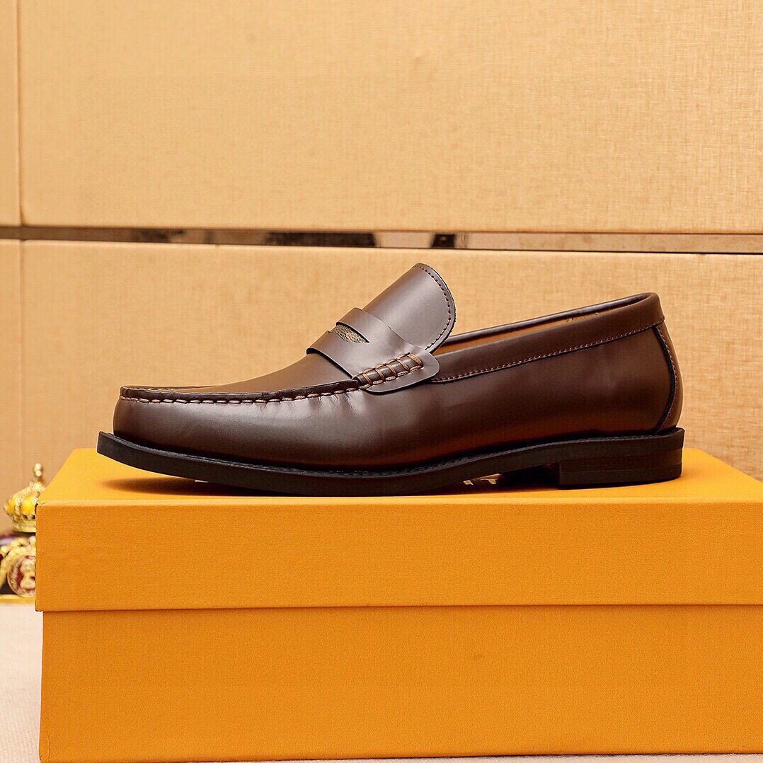 微商相册测试鞋子-Louis Vuitton Penny Loafers — side