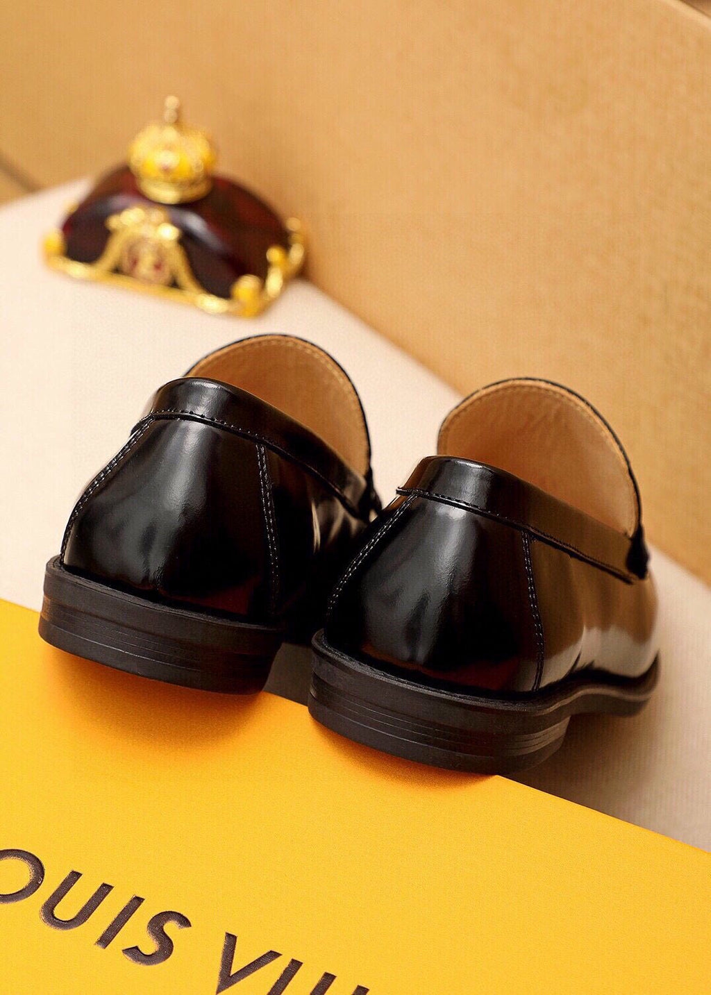 微商相册测试鞋子-Louis Vuitton Penny Loafers — detail