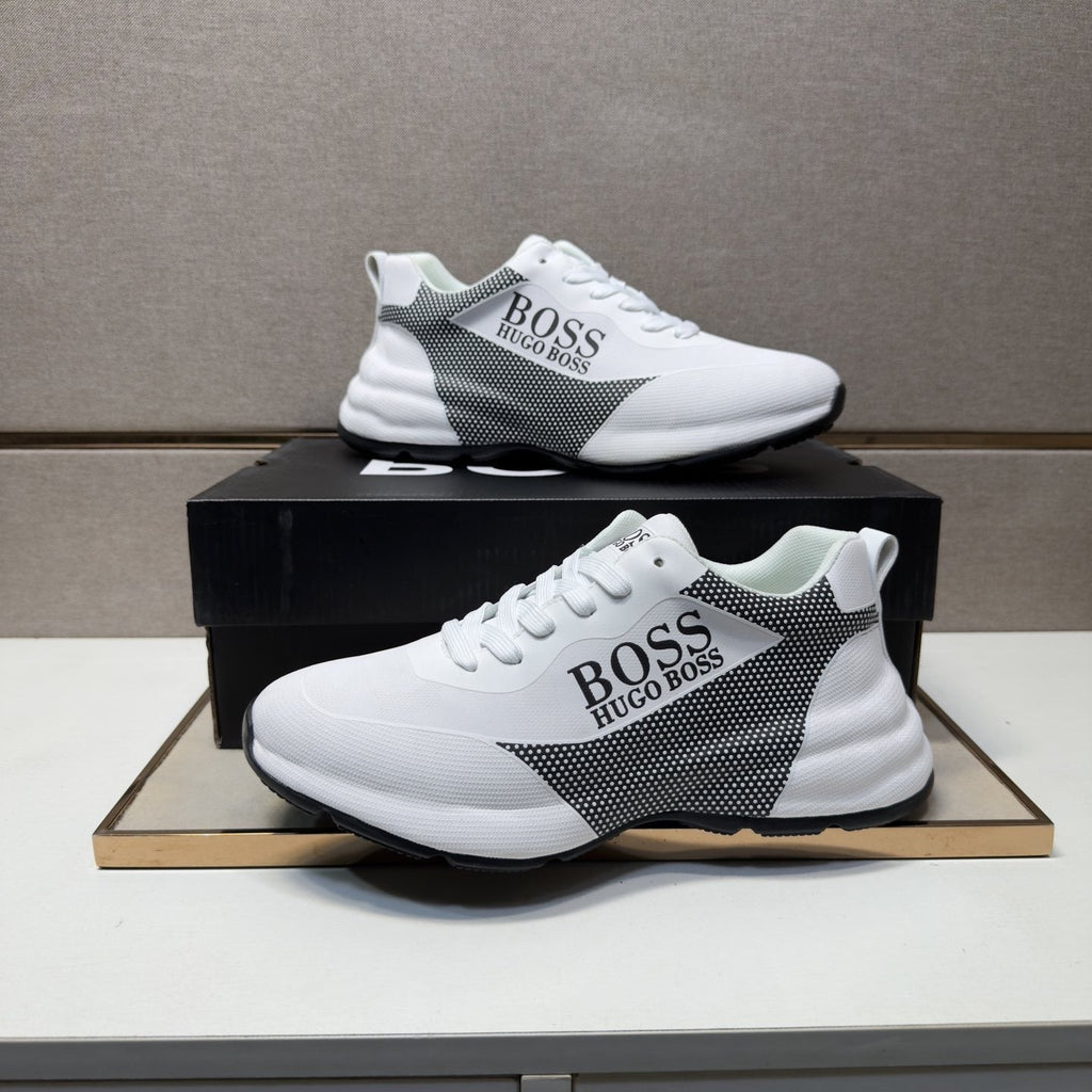 Hugo Boss Mesh-Panel Sneakers — model