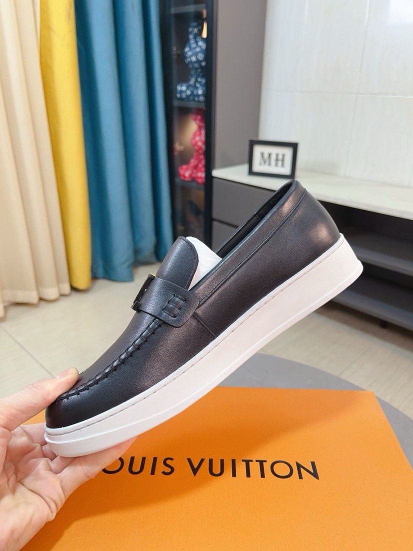 Louis Vuitton Moc-Toe Buckle Loafers — side