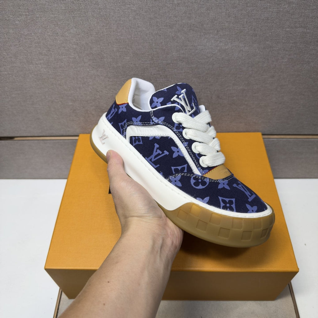 Louis Vuitton Patterned Low-Top Sneakers — model